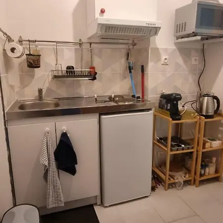 Apartment Avec Terrasse -proche Paris Aubervilliers